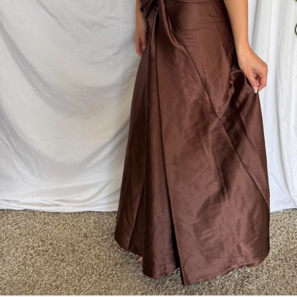 Jessica McClintock Chocolate Strapless Dress - Picture 6 of 7